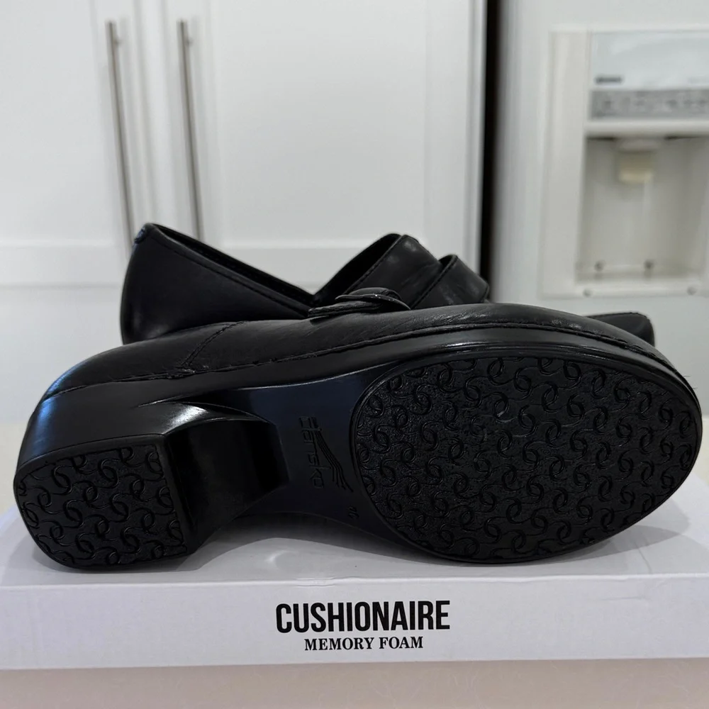 Dansko Tamara Black Burnished Leather Mary Jane Closed Back Clogs Sz. 10/40 $160 - Picture 7 of 12
